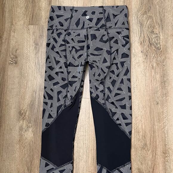 Lululemon Pace Rival High-Rise Crop 22" Labyrinth Black Light Cast / Black Sz 6 - Picture 8 of 12